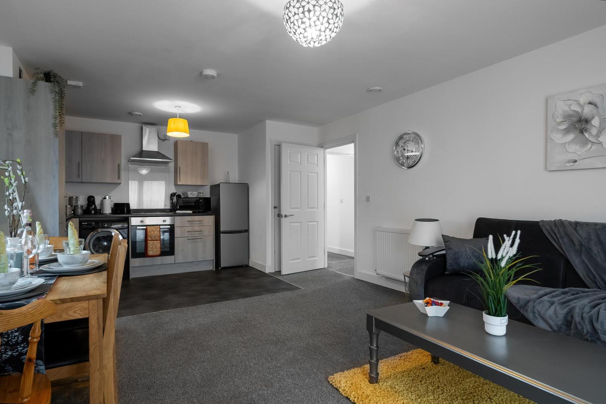 One And Two Bed Apartments Slough Near Heathrow Colnbrook Exterior foto